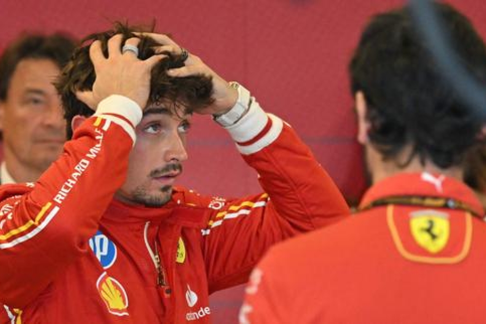 F1 : Charles Leclerc sanctionné, un coup dur pour Ferrari en quête du titre de champion du monde des constructeurs