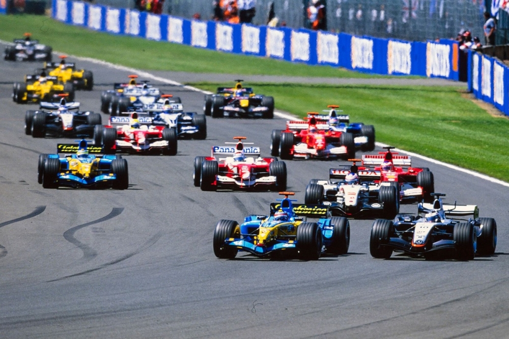 Un retour des V10 en F1 plus tôt que prévu ? Hülkenberg n'y croit pas