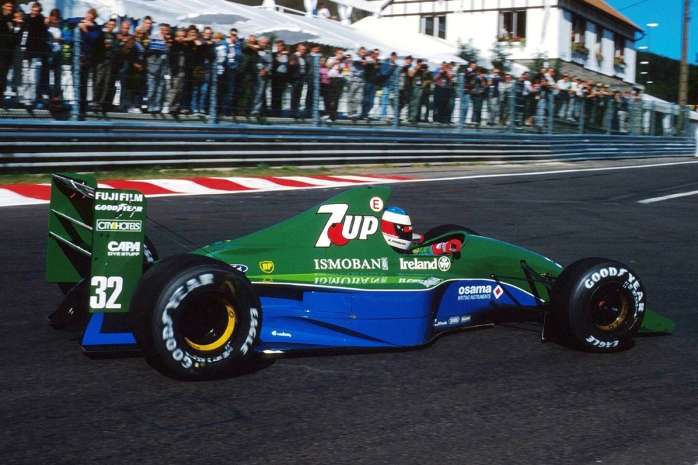 Comment l'audace et le culot ont fait naître Jordan Grand Prix