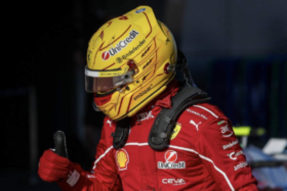 Lewis Hamilton « sous le choc » après avoir réalisé la pole de la course sprint