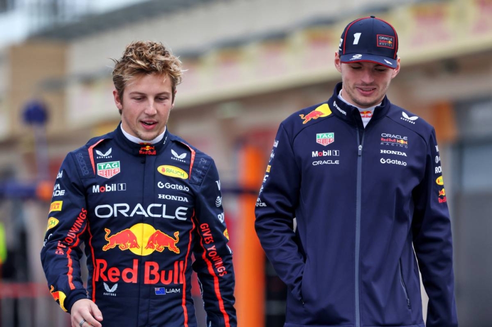 Max Verstappen tire la sonnette d’alarme : Red Bull en crise et Liam Lawson sur la sellette