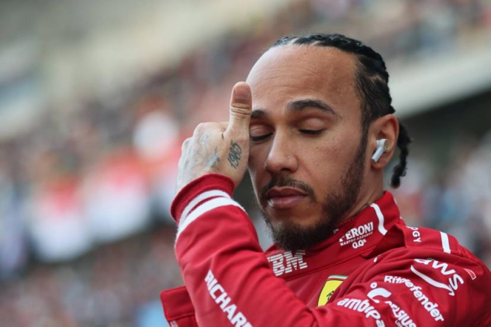 Accrochage, infractions, disqualifications : Ferrari, un dimanche dans le rouge