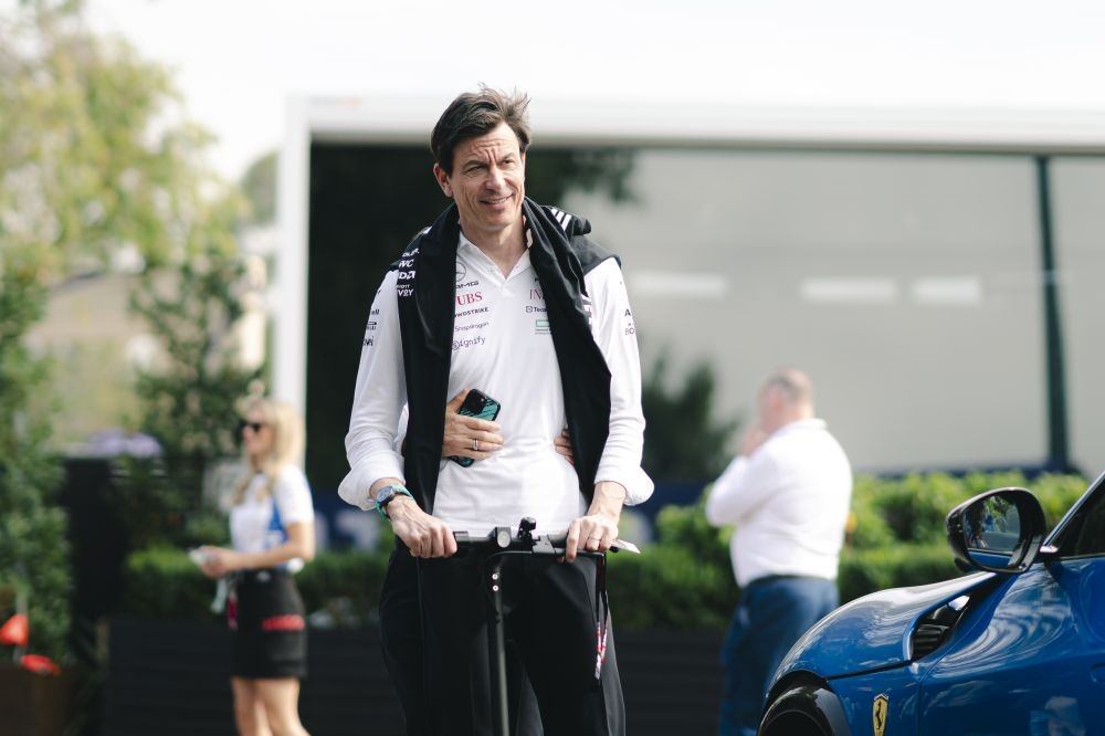 Toto Wolff concernant la performance de George Russell en Chine : « C'est un 10 sur 10 ! »