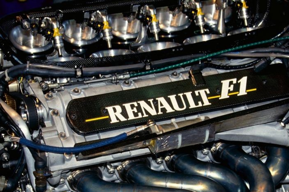 Retour aux V10 atmosphériques ? La fronde des constructeurs !