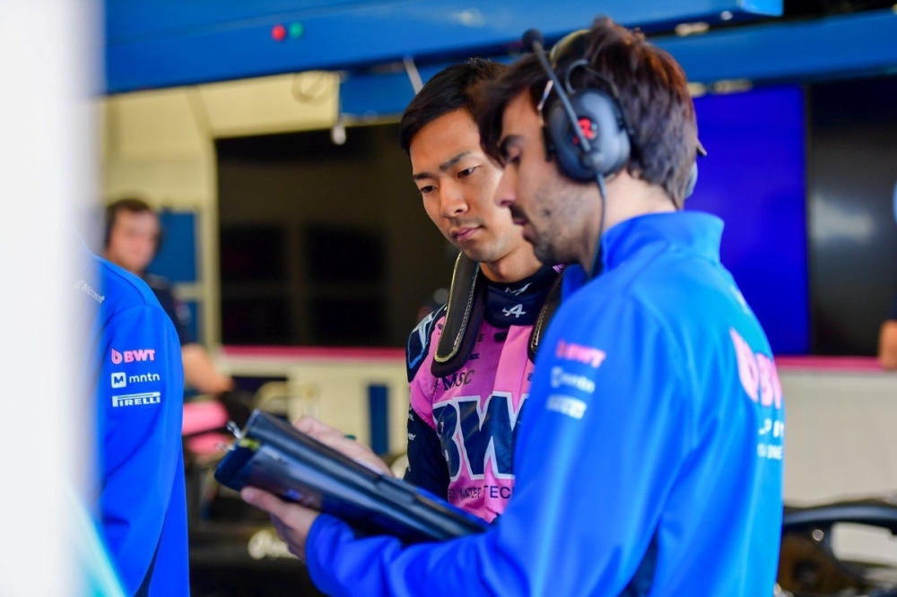 Doohan privé d'essais libres par Hirakawa chez Alpine à Suzuka