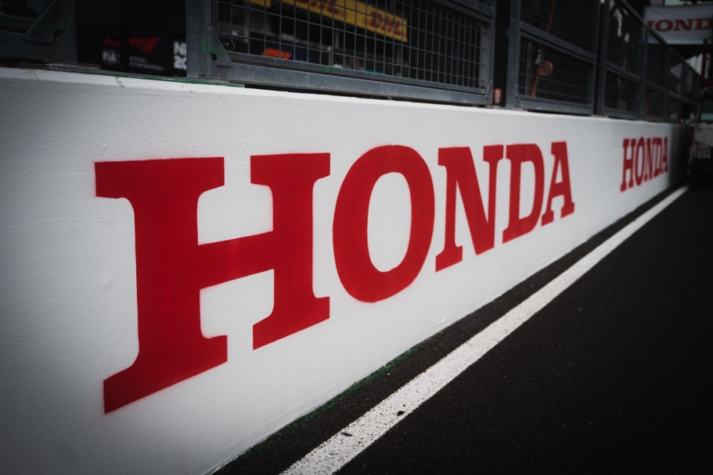 Avant toute discussion sur le V10, Honda insiste sur l'importance de l'électrique