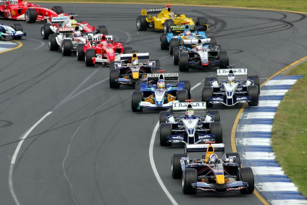 Retour des V10 : la FIA va réunir les motoristes à Bahreïn