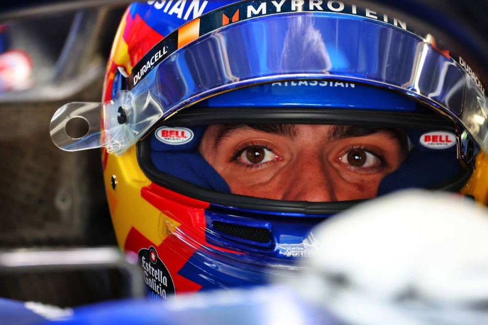 Carlos Sainz pénalisé après les qualifications à Suzuka, la grille de départ chamboulée