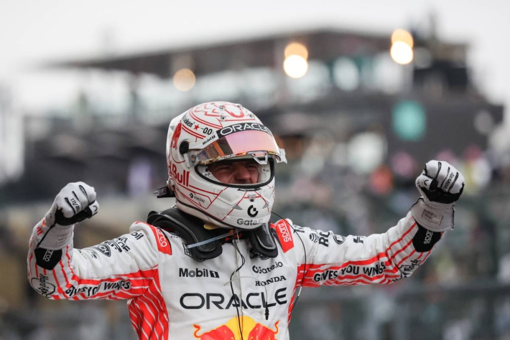 Max Verstappen vise la passe de deux à Bahreïn