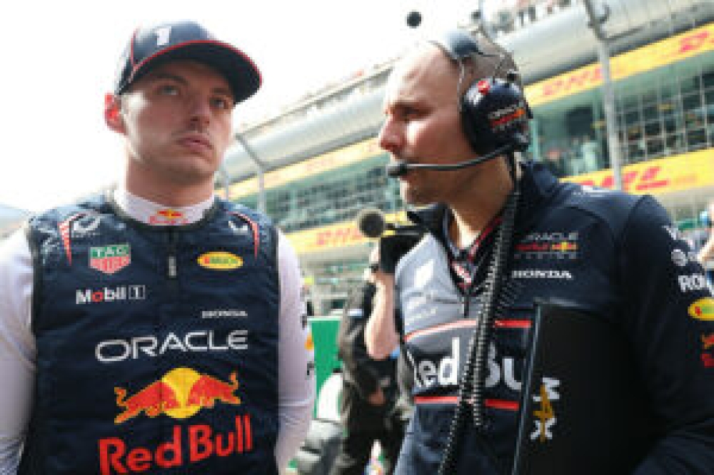 Max Verstappen coupe court aux rumeurs autour de son départ de Red Bull