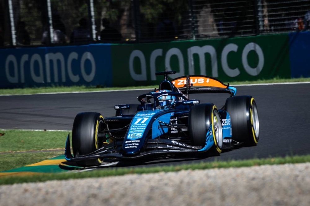 Jak Crawford (DAMS) en pole devant Victor Martins (ART Grand Prix) en F2