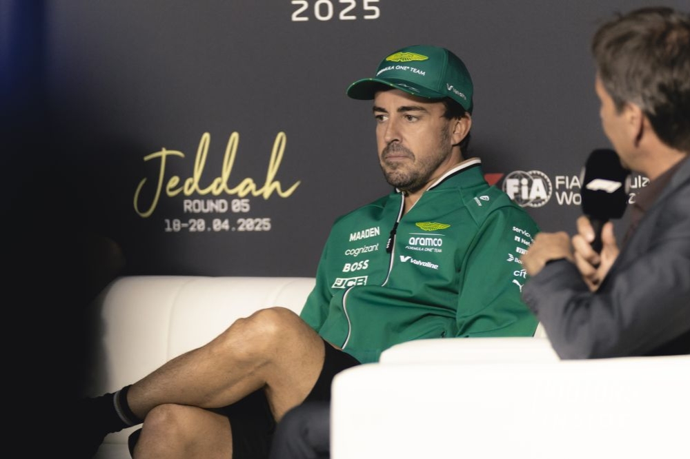 Fernando Alonso : « Nous avons vraiment besoin de quelque chose de l'usine »