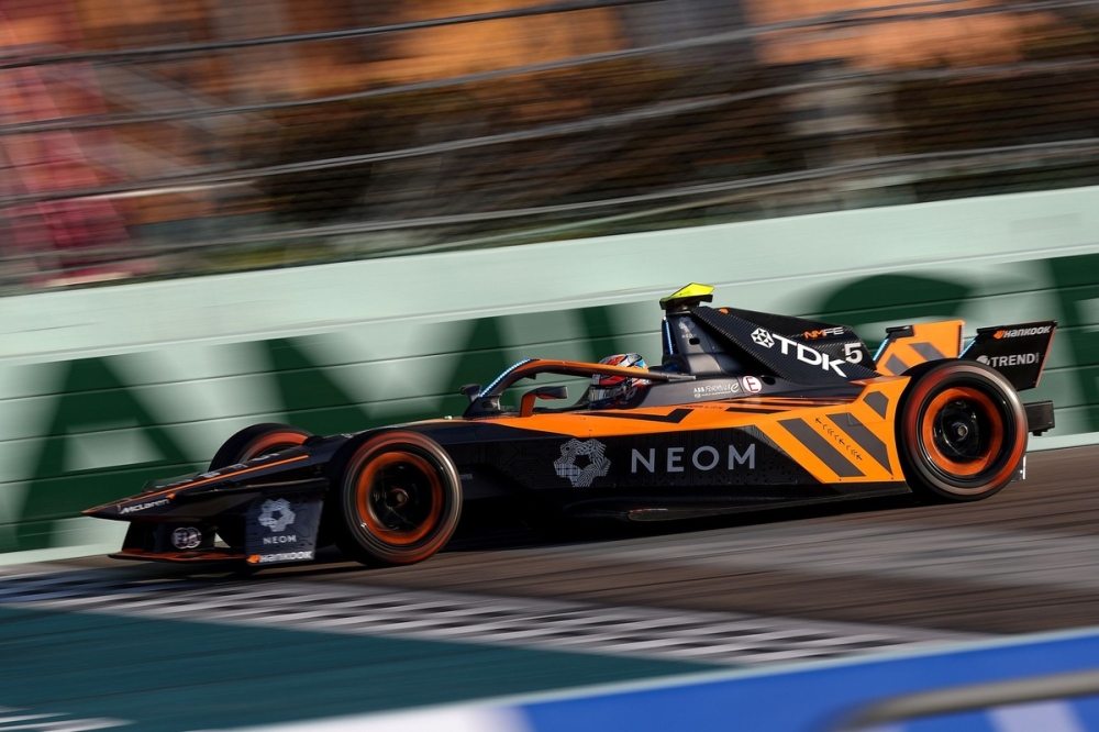McLaren annonce son retrait de la Formule E !