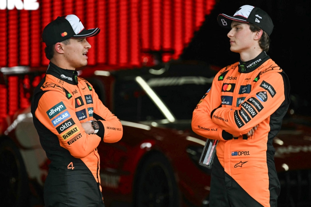 Alan Jones juge Norris 