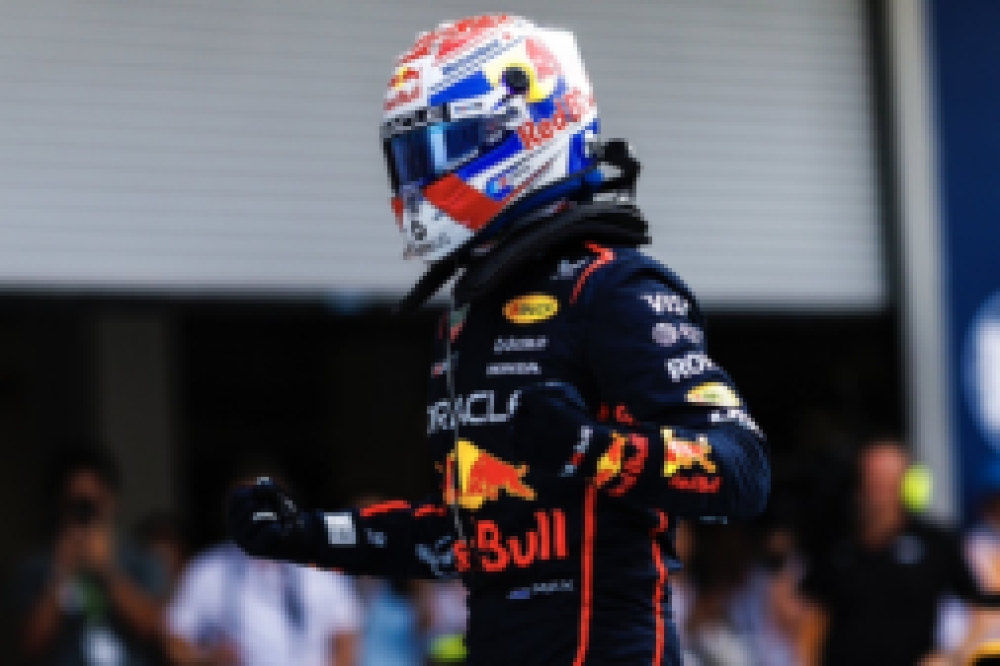 Max Verstappen en pole à Miami, mais reste prudent face à un scénario météo incertain