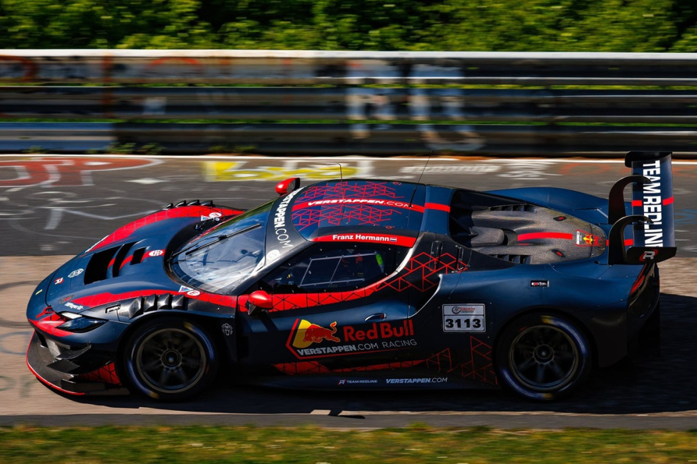 Quand Verstappen tente de rouler incognito sur la Norschleife