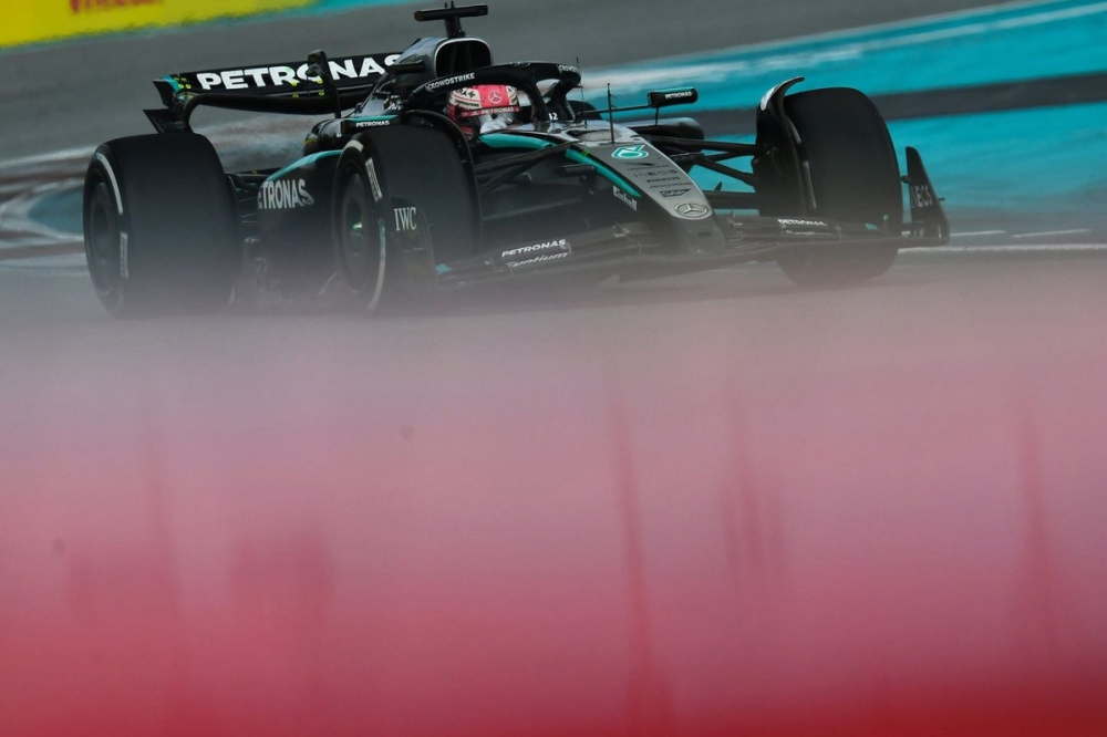 Mercedes tire trois conclusions de son début de saison