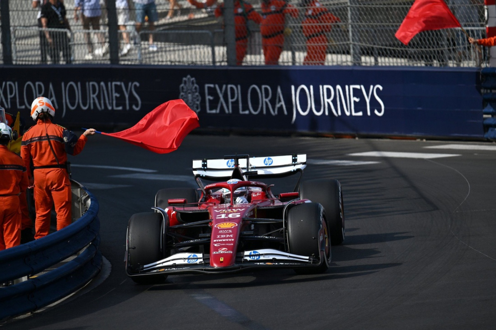 EL2 - Leclerc de nouveau en tête après deux drapeaux rouges