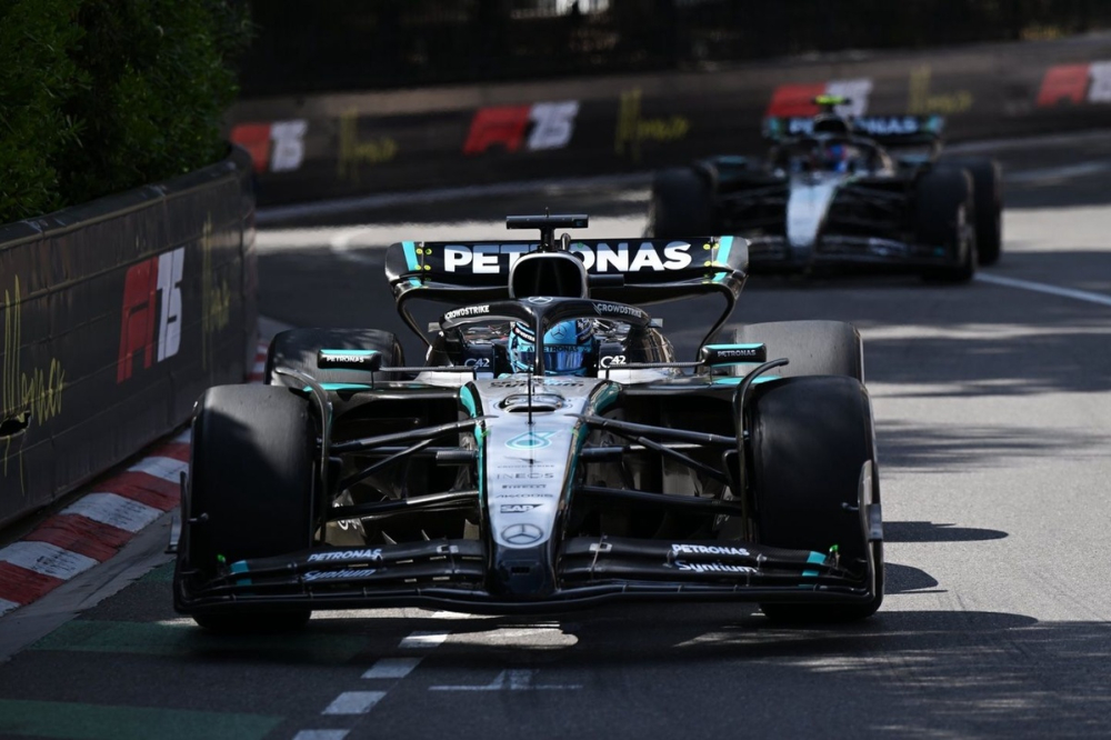 Russell assume et ironise sur son infraction volontaire à Monaco
