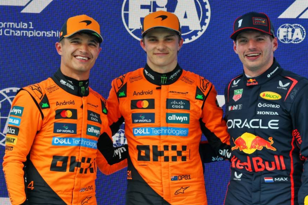 Première ligne historique pour McLaren à Barcelone