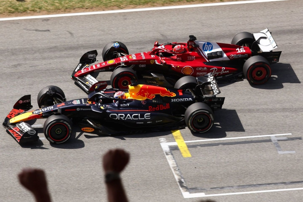 Contact Leclerc-Verstappen : le verdict des commissaires