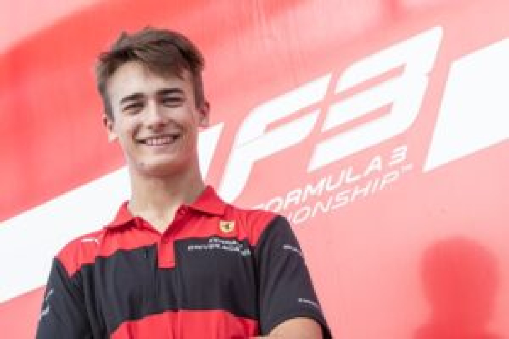 GP d’Autriche : Dino Beganovic au volant de la Ferrari lors des EL1