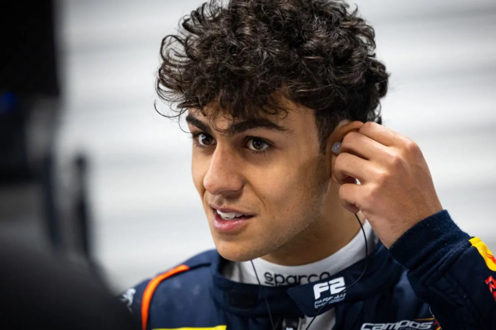 Arvid Lindblad, le nouveau Max Verstappen ? Comparaison flatteuse...