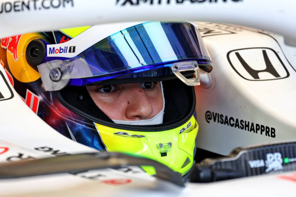 Helmut Marko hallucine : Isack Hadjar est peut-être le nouveau Prost de Red Bull !