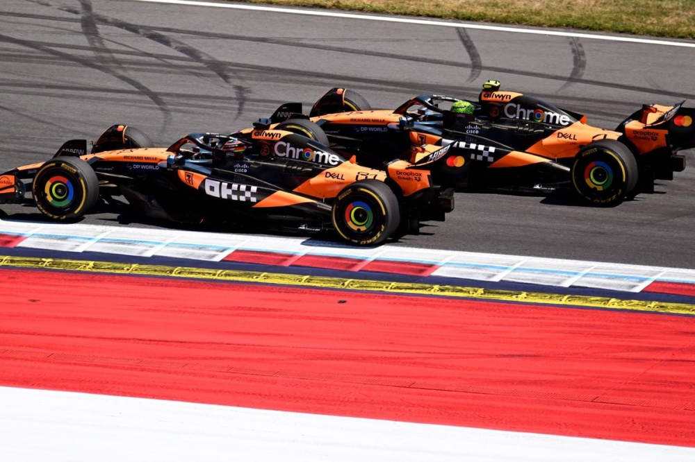 Course - Norris résiste à Piastri, zéro pointé pour Verstappen