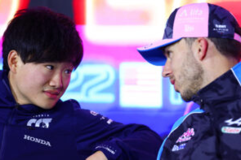 F1 2026 : Yuki Tsunoda parmi les options envisageables de Cadillac