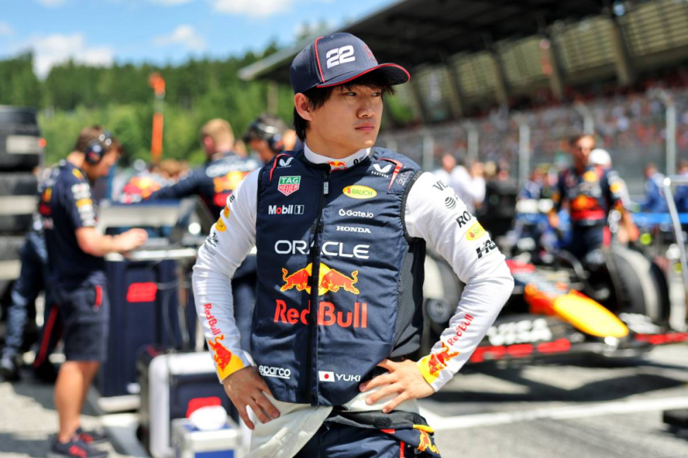 Tsunoda vers la sortie ? Ralf Schumacher enterre sa carrière chez Red Bull