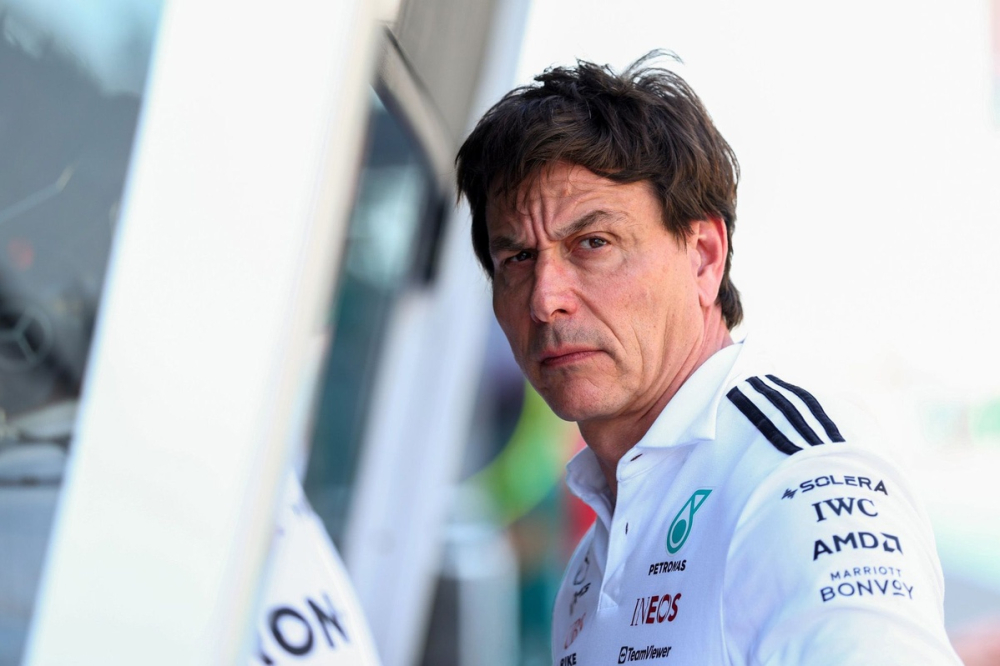 Wolff défend Vasseur : Ferrari 