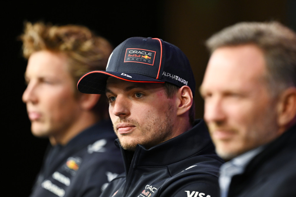 Max Verstappen réagit au départ de Christian Horner de chez Red Bull