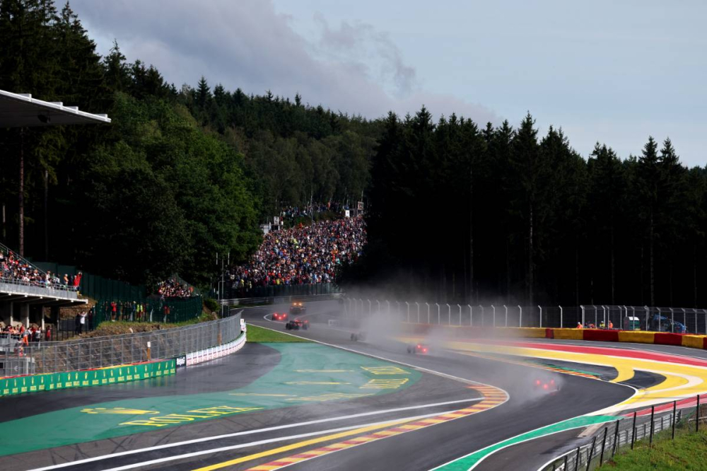 Vers un week-end humide à Spa-Francorchamps : suspense total !