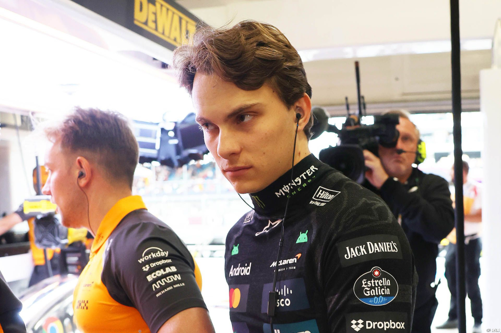 Piastri révèle des discussions entre lui, McLaren F1 et la FIA après sa pénalité