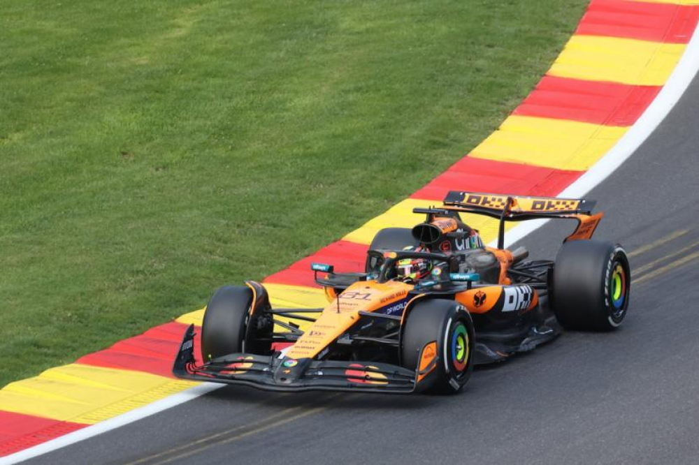 Oscar Piastri décroche la pole pour la course sprint, Esteban Ocon 5e