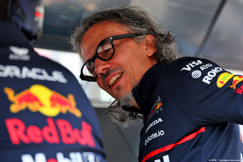 Mekies a d'abord raccroché le téléphone avant d'accepter l'offre de Red Bull