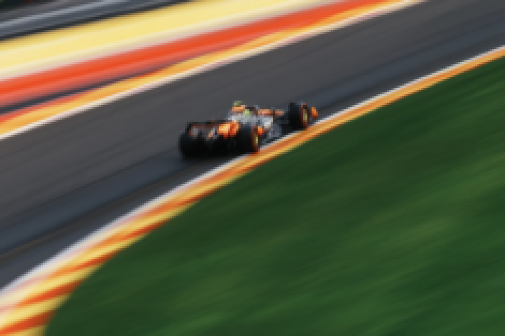 Norris en pole en Belgique, McLaren domine une séance qualificative mouvementée