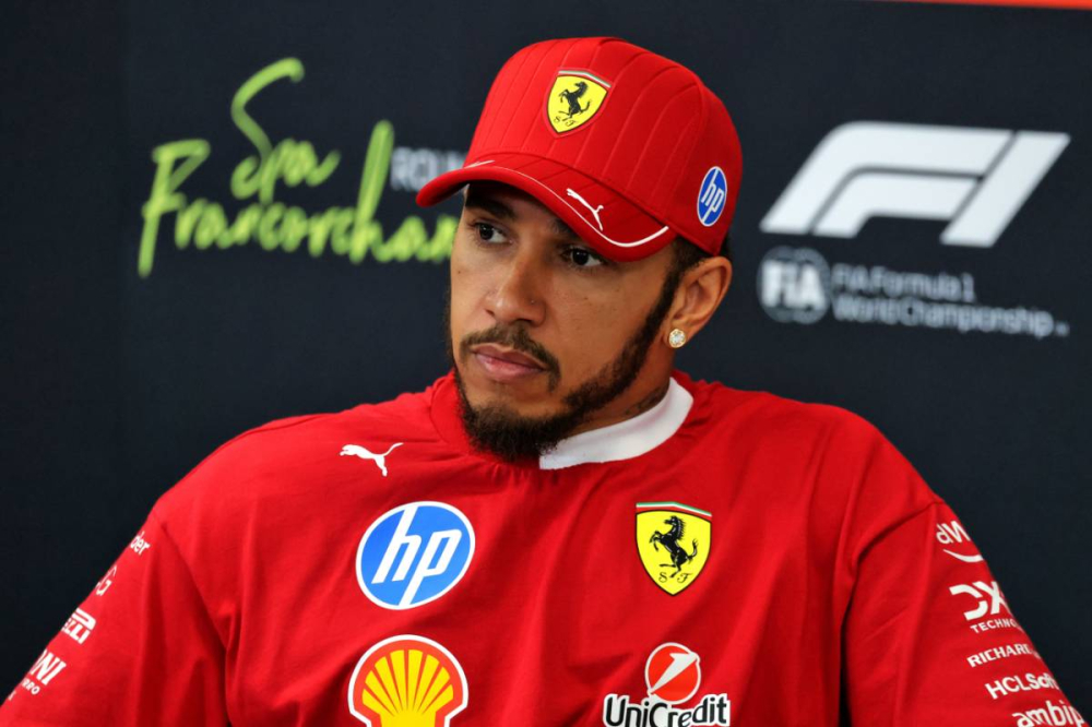 Révolution chez Ferrari : Lewis Hamilton mise sur un ancien allié pour rebondir