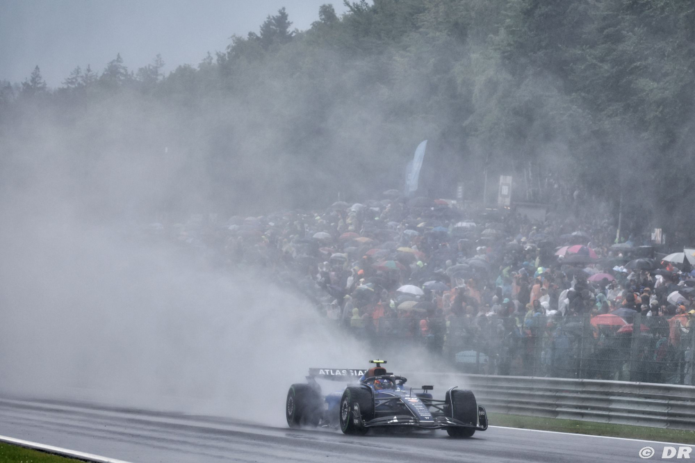 La F1 ne peut plus courir sous la pluie : Albon et Sainz répondent aux critiques après Spa