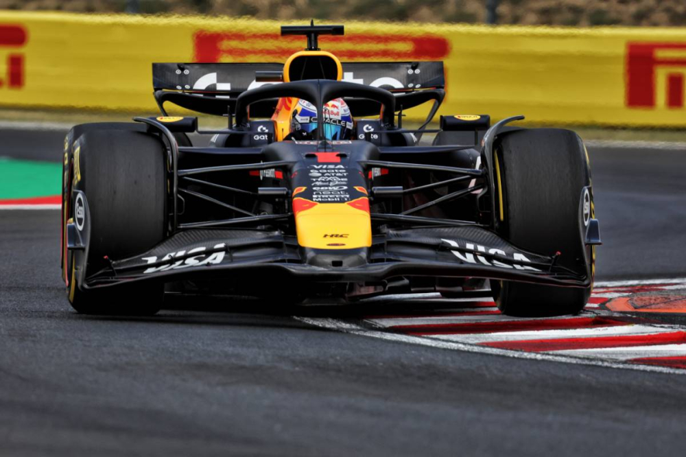 Red Bull prépare sa riposte pour 2026 : Helmut Marko promet une F1 