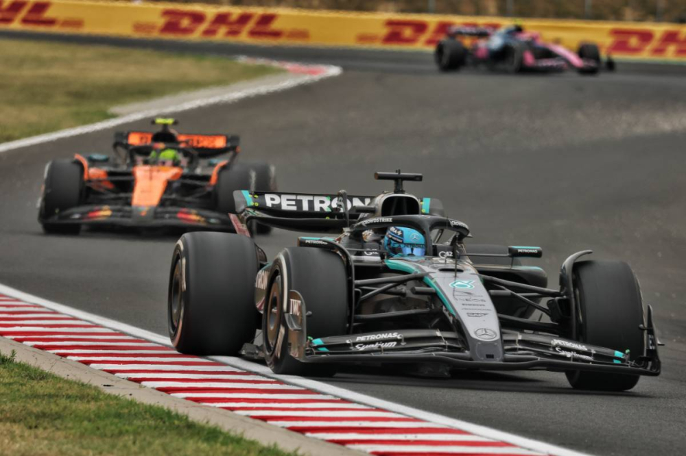 Mercedes jette sa suspension à la poubelle : Russell et Antonelli enfin fixés pour 2026