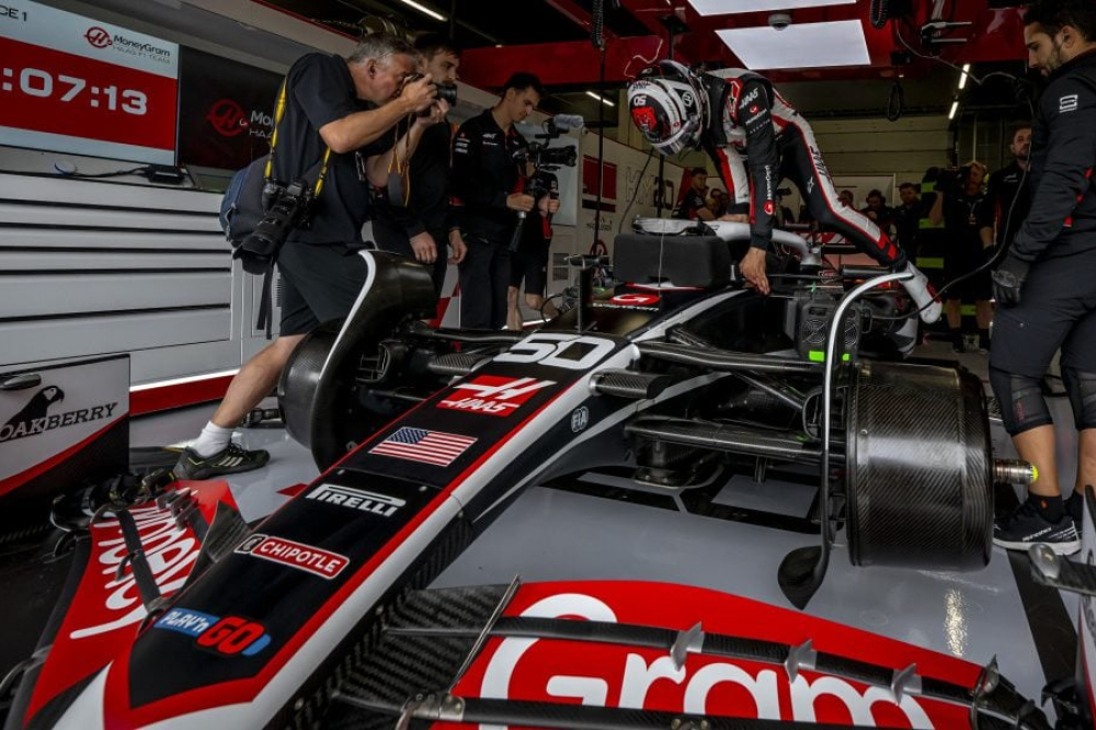 Un vétéran de l'IndyCar en piste avec Haas F1