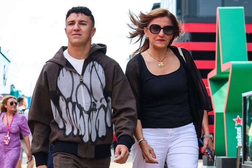 Isack Hadjar prépare l'avenir : il a signé avec une agence de stars