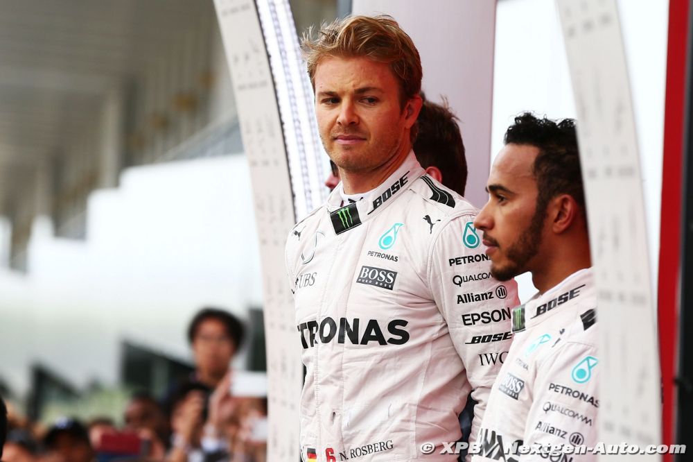 Rosberg raconte 'la thérapie de choc' face à l'ambiance 'toxique' chez Mercedes F1