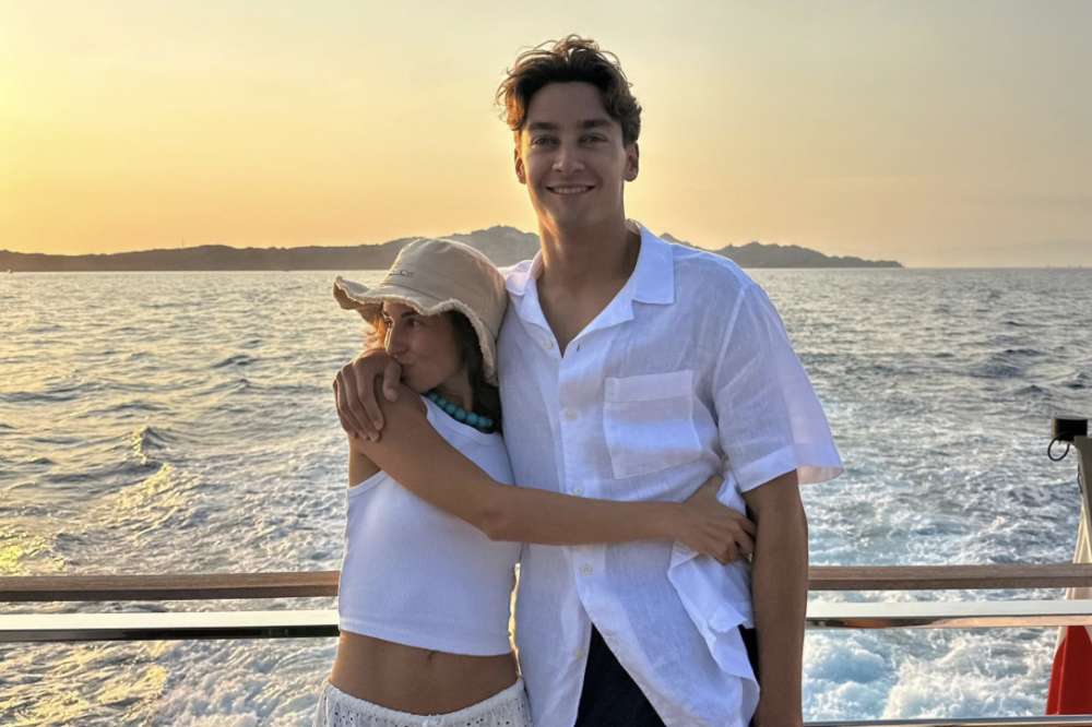 George Russell en Sardaigne : vacances ultra sexy avec sa girlfriend