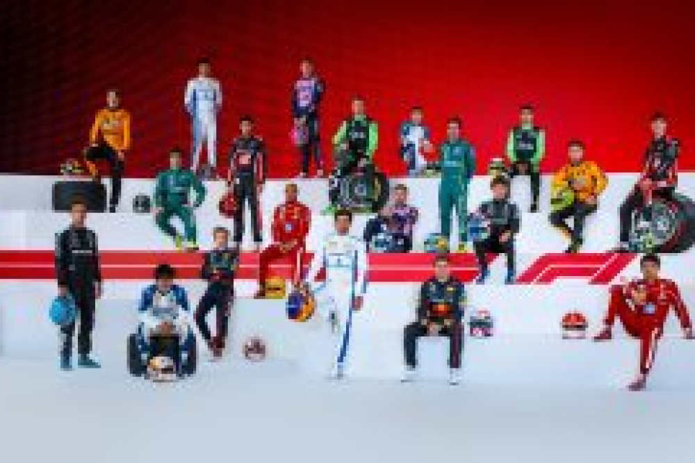 Comparaison entre le championnat des pilotes de F1 2024 et 2025 à la pause estivale