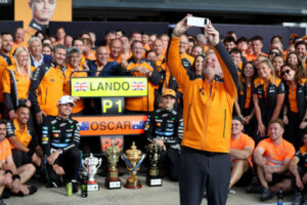 Classement des écuries à avoir placé leurs deux monoplaces dans les points en 2025