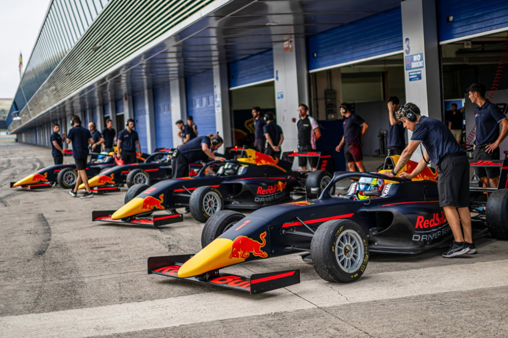 Deux nouvelles recrues pour le Red Bull Junior Team : une Suissesse et un Italo-Argentin