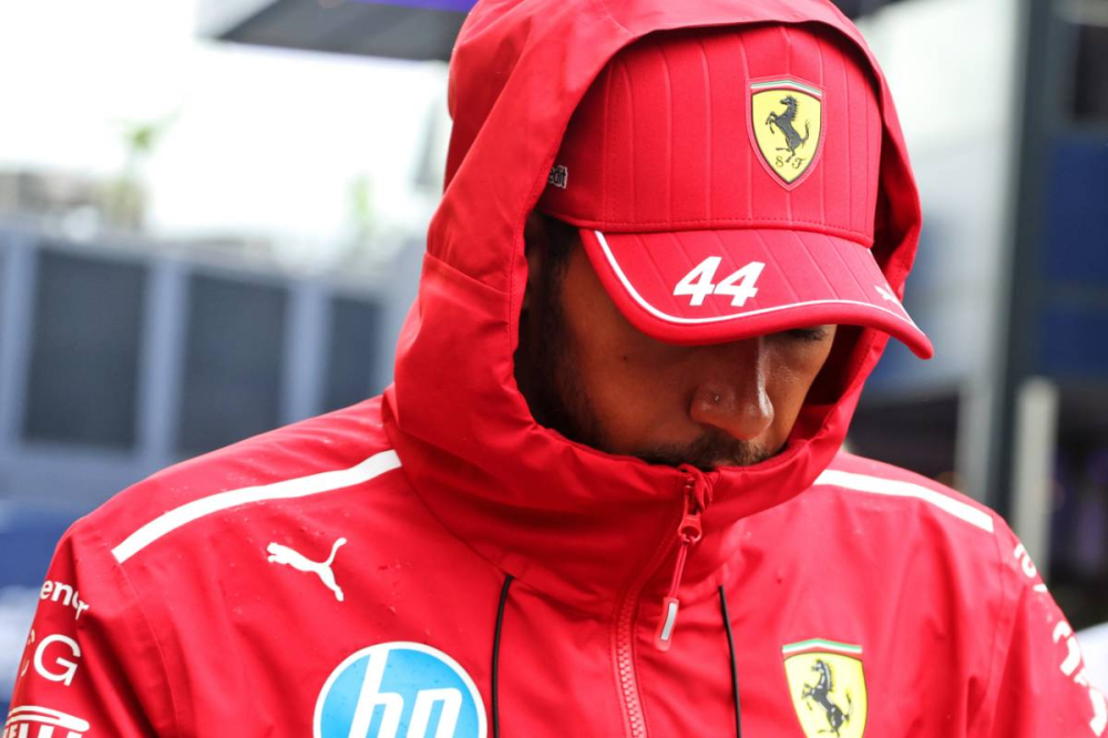 Hamilton sous pression : George Russell et Fernando Alonso montent au front